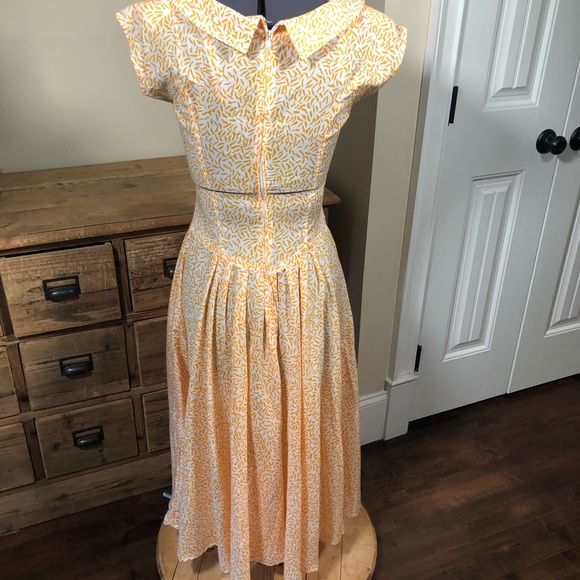 Ms. CHAUS Dress Vintage 1980’s 90’s ?  10 - Picture 2 of 7